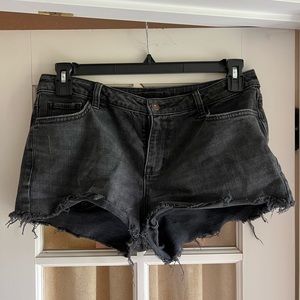 size 9/10, black jean shorts, & great condition
